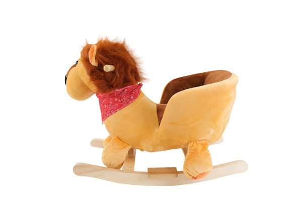 Mit einem Schallknopf im Ohr