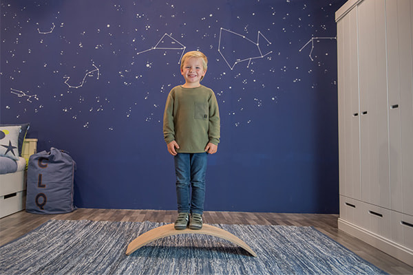 Pieter ist 6 Jahre und hat eine Länge von 116 cm.