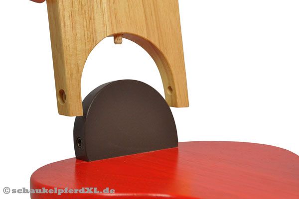 Standard: Kleine Rücklehne, Braun, gegen Abrutschen.