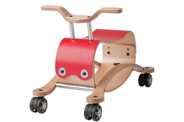 Rutschauto mit 4 Räder.